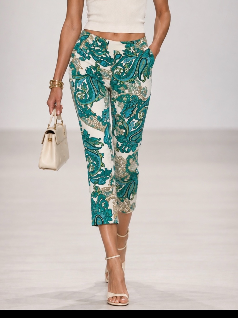 cache paisley Capri pants